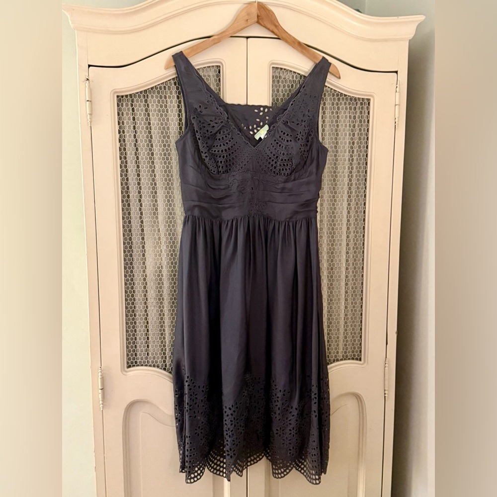 Romantic Lil Tawny Garden 100% Eyelet Silk Gray Anthropologie Midi Dress Size 10